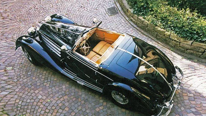 Mercedes 1939 року продали за $6,6 млн