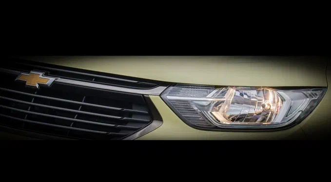 Chevrolet Spin в оновленому вигляді: є офіційні фото