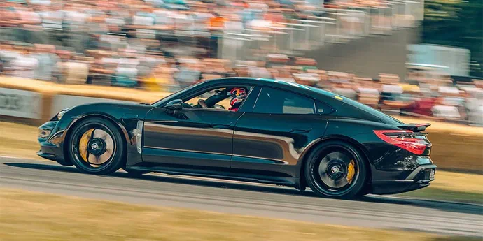 Перший електромобіль Porsche отримав технічні параметри