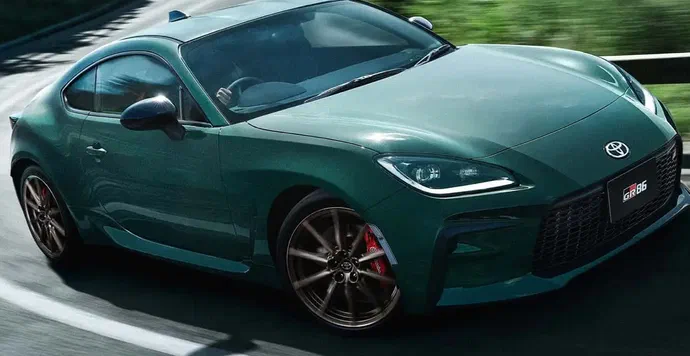 Toyota вдосконалює GR86 для 2025 року