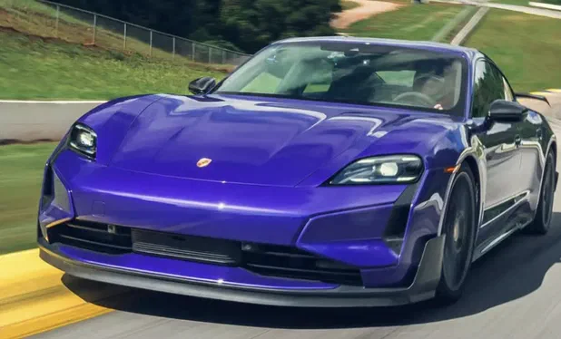 Porsche встановив новий рекорд продажів у США в 2025 році