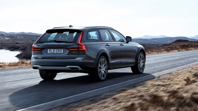 Volvo: новий крос-універсал з'явився в США