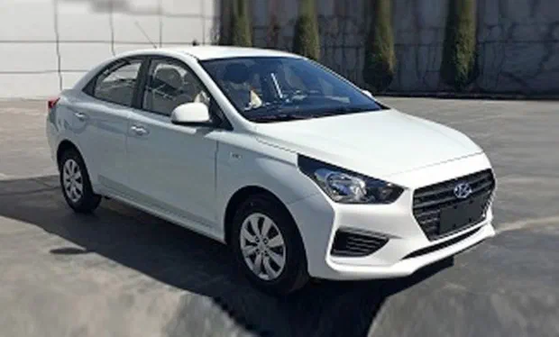 Серійний бюджетний Hyundai Reina розсекретили раніше терміну