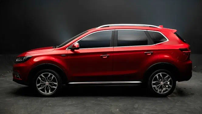 Розсекречено першу «інтернет-машину» від SAIC та Alibaba