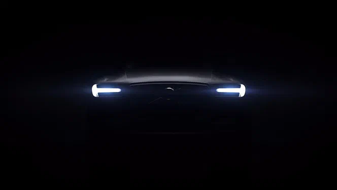 Volvo показала свій найменший преміум-купе на відео