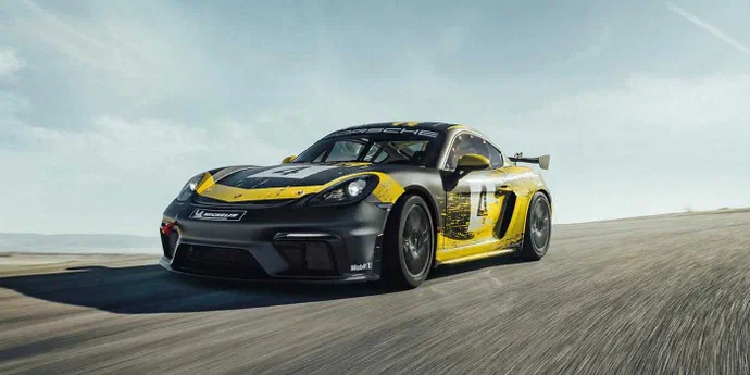 Porsche 718 Cayman поставав у гоночному амплуа