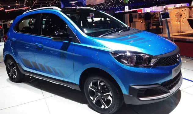 Дешевий хетч Tata Tiago перетвориться на кросовер