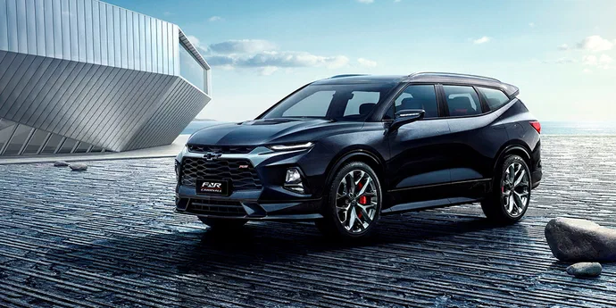 Chevrolet Blazer в новому обличчі стане семимісним