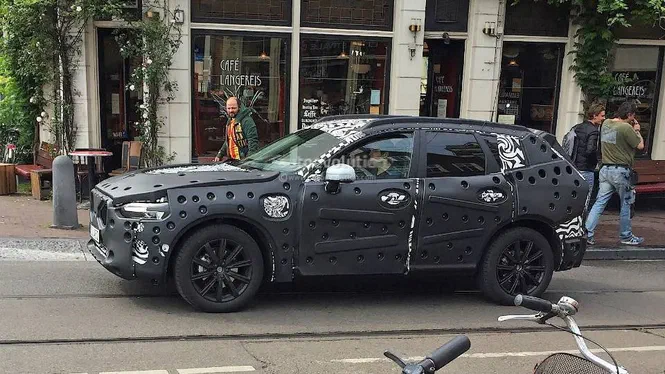Volvo розпочала тести новітнього XC60
