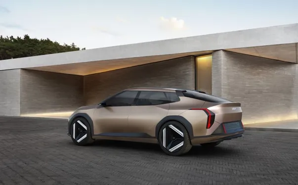 Kia націлилася на основний ринок електромобілів з більш доступними моделями EV3 і EV4