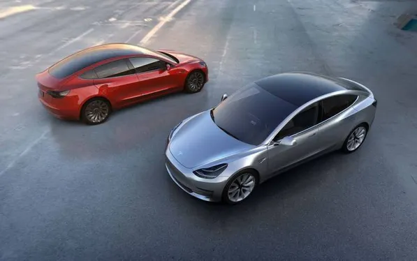 Зібрано 325 тисяч попередніх замовлень на Model 3 від Tesla