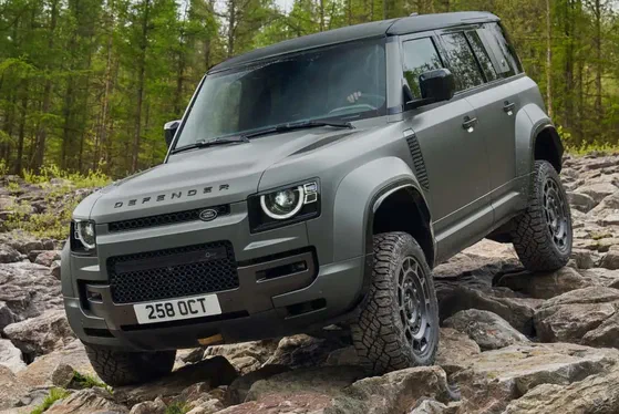 Land Rover Defender Octa: високопродуктивний позашляховик