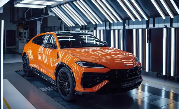 Майбутні електричні Lamborghini не просто наслідуватимуть свої газонезалежні аналоги