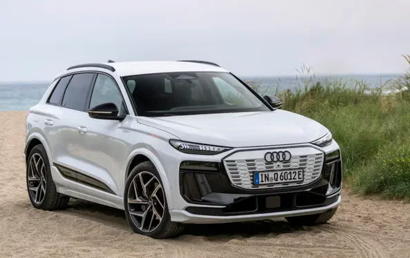 Audi Q6 і SQ6 e-tron 2025: стартові ціни від $65K і $74K відповідно