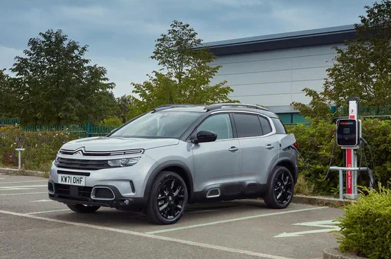 Citroen C5 Aircross поповнився на новий флагманський варіант