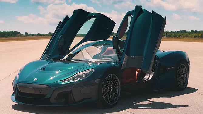 Найшвидший автомобіль у світі визначено (ВІДЕО)