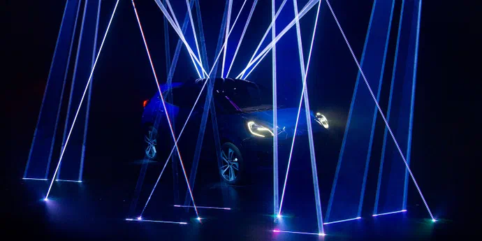 Ford офіційно показав на тизері новий компактний кросовер