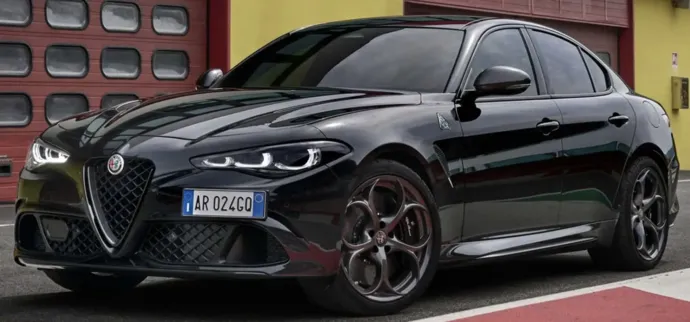Alfa Romeo відзначає прощання з легендарною лінійкою Quadrifoglio шляхом випуску ексклюзивної серії