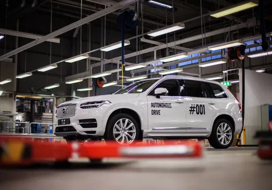 Volvo XC90 в наступному поколінні перетвориться на безпілотник