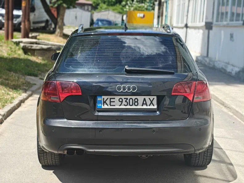 Audi A4 2008 - 8