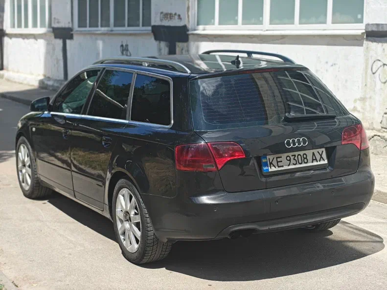Audi A4 2008 - 4