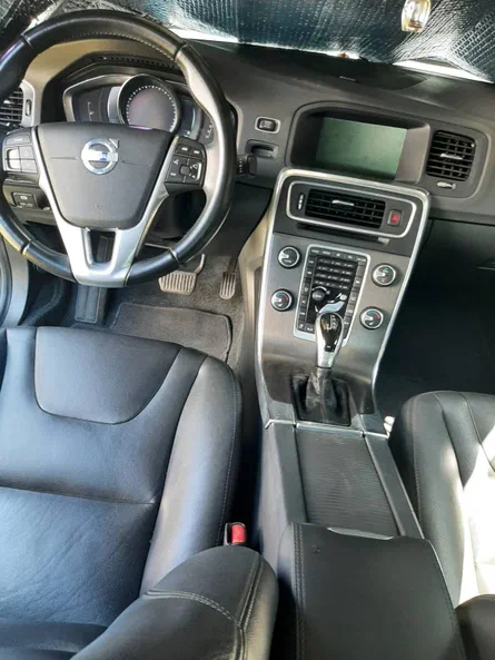 Volvo S60 2014 - 4