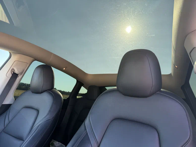 Tesla Model Y 2020 - 1