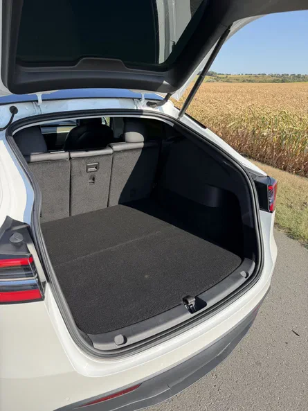 Tesla Model Y 2020 - 3