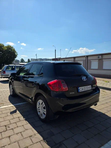 Toyota Auris 2007 - 12