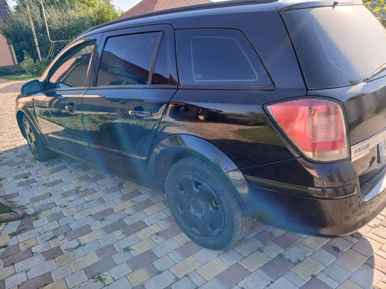 Opel Astra 2005 - 2