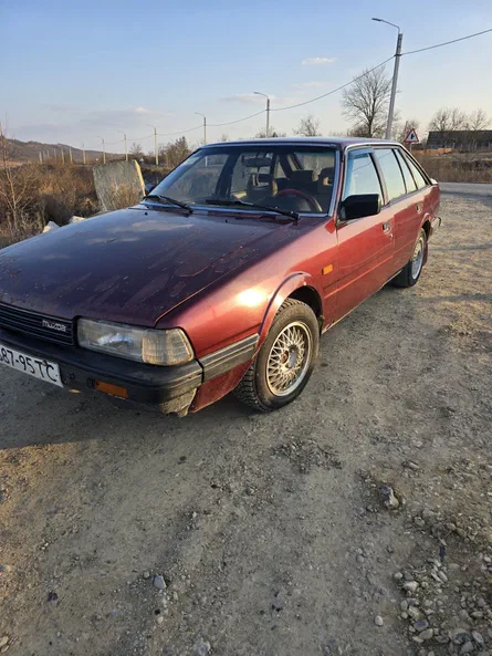 Mazda 626 1987 - 3
