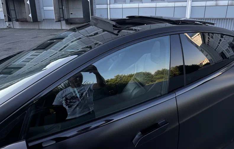 Tesla Model S 2015 - 21