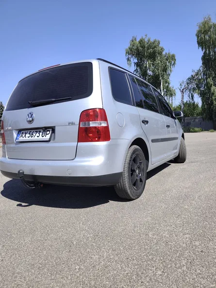Volkswagen Touran 2004 - 2