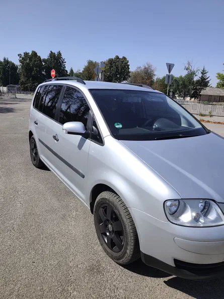 Volkswagen Touran 2004 - 15
