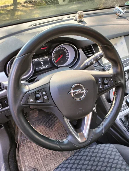 Opel Astra 2017 - 4