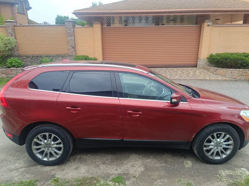 Volvo XC60 2010 - 1