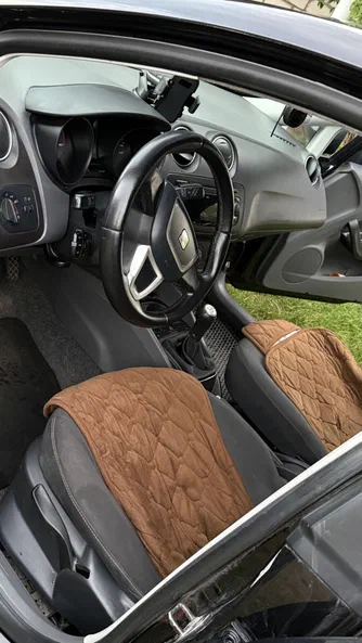 SEAT Ibiza 2011 - 6
