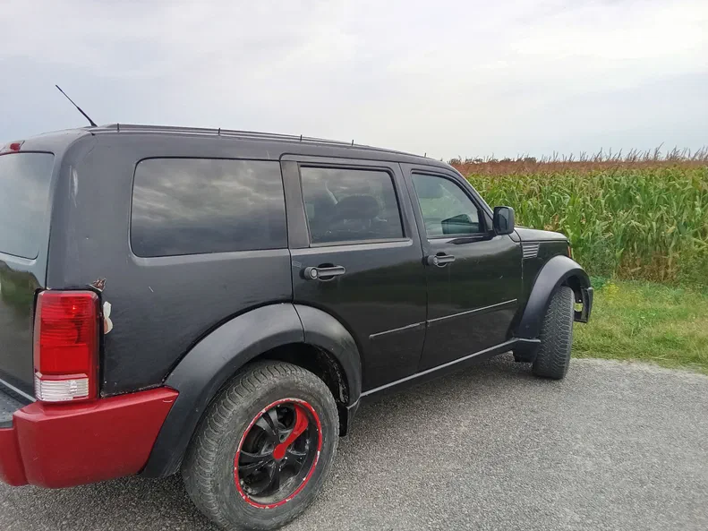 Dodge Nitro 2007 - 4
