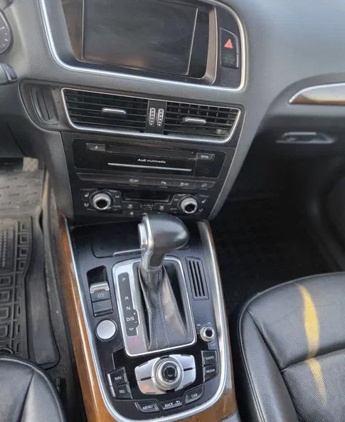 Audi Q5 2015 - 6