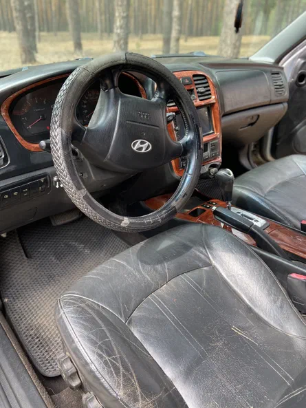 Hyundai Sonata 2002 - 4