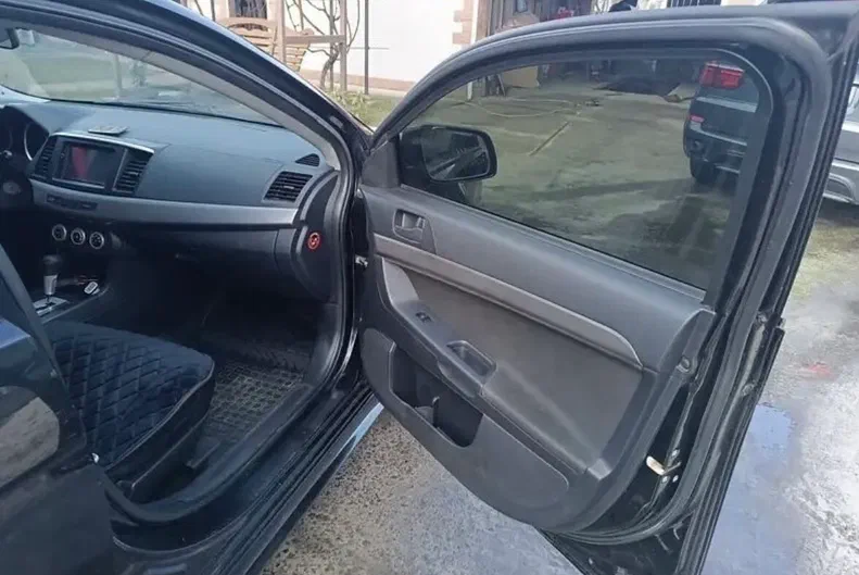 Mitsubishi Lancer 2008 - 12