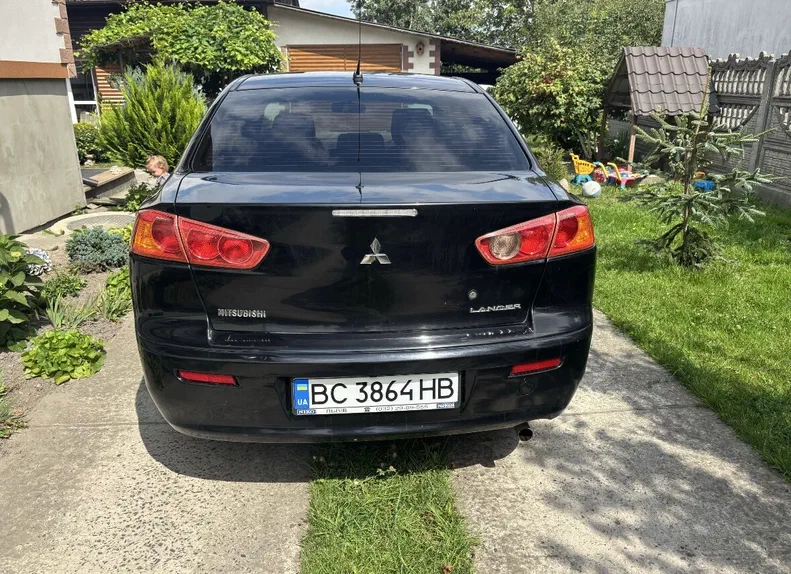 Mitsubishi Lancer 2008 - 9