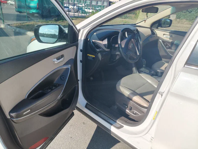 Hyundai Santa Fe 2016 - 9
