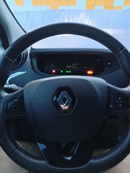 Renault ZOE 2016 - 5