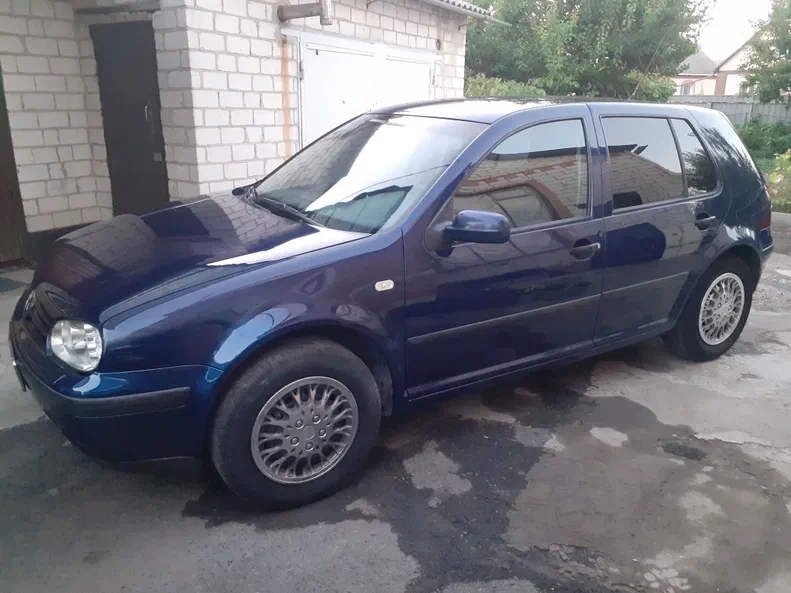Volkswagen Golf 2000 - 2