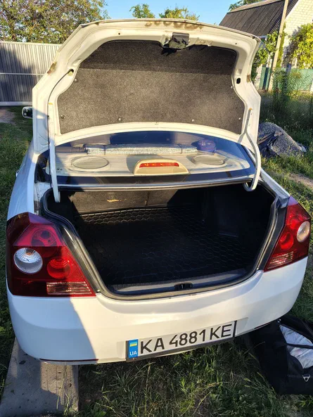 Geely MK 2012 - 7