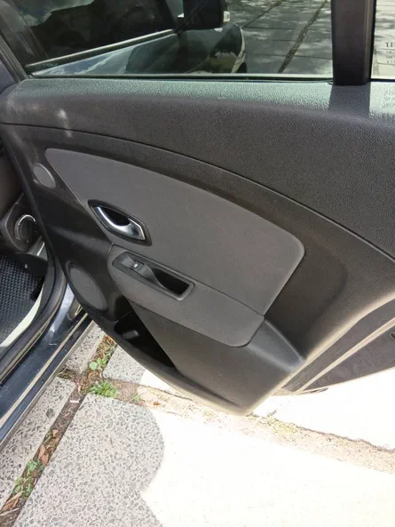 Renault Megane 2009 - 10