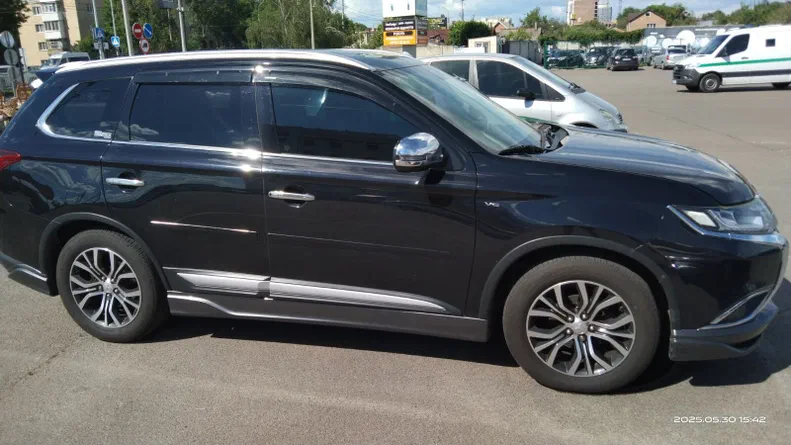 Mitsubishi Outlander 2015 - 1