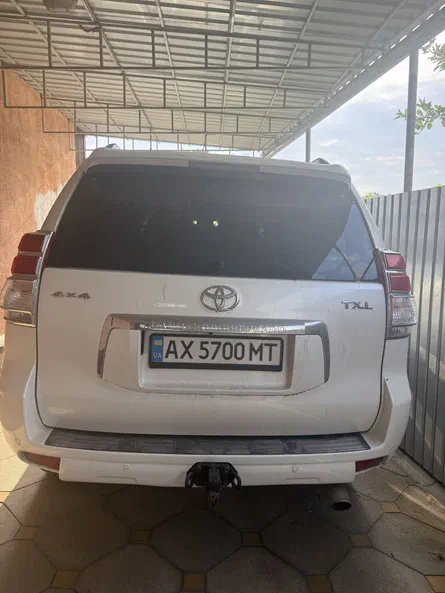Toyota Land Cruiser Prado 2010 - 5