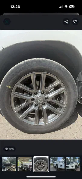Toyota Land Cruiser Prado 2010 - 11